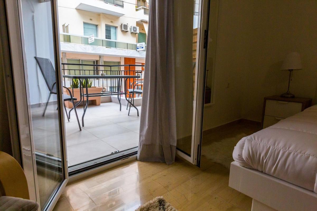 Cloud 4 Apartment Kalamata Bagian luar foto
